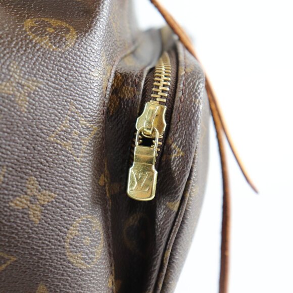 Louis Vuitton Montsouris GM Monogram - Picture 3 of 16